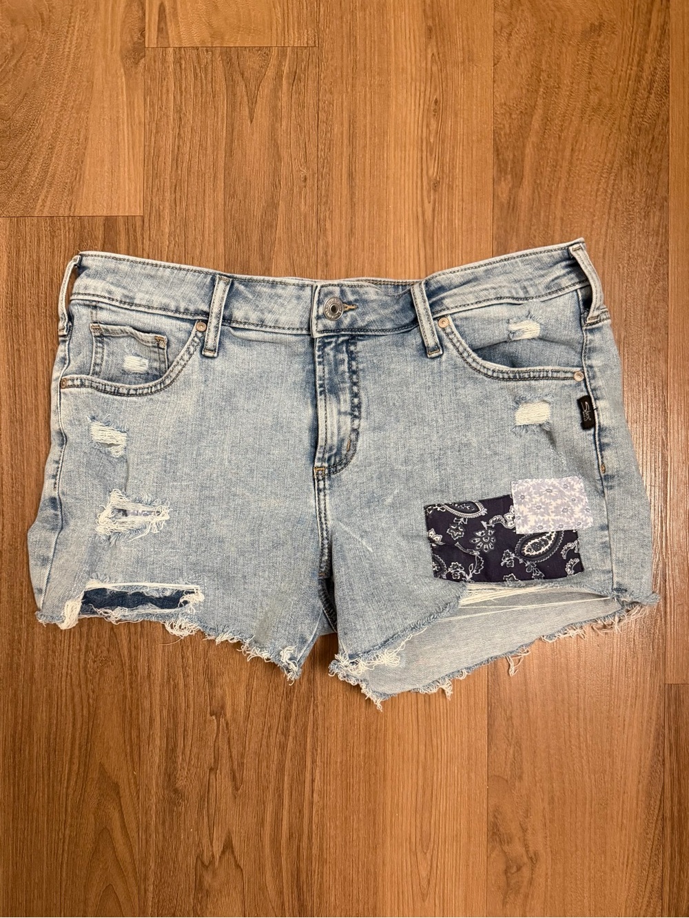 Silver Jeans Light Blue Distressed Denim Shorts with Bandana Patch
